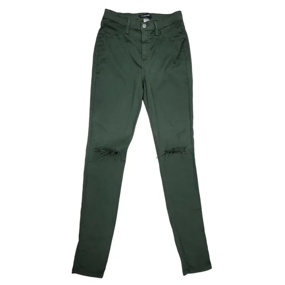 Green Fashion Nova - Picture 4 of 11